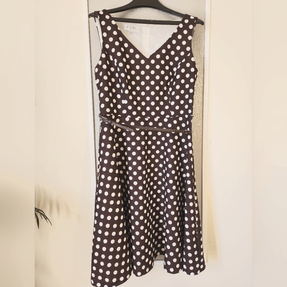 KASPER Brown Polka Dot Dress w/Belt - Picture 2 of 13